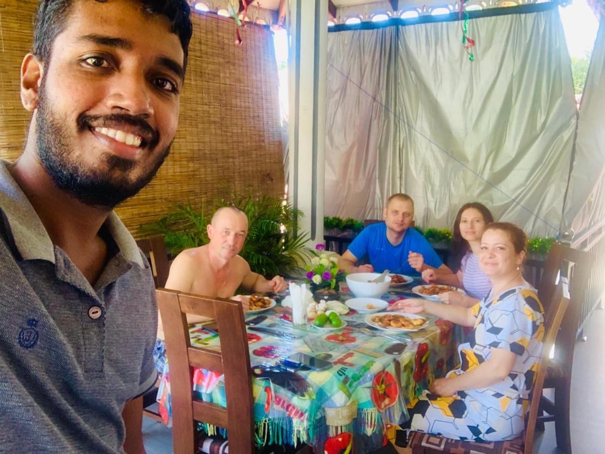 Rodrigo'S Villa & Restaurant Negombo Buitenkant foto